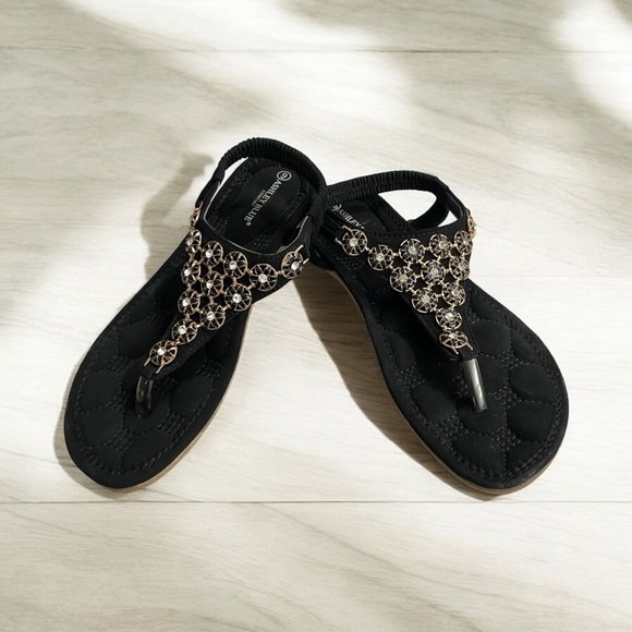 Ashley Blue Comfortable Flat Sandals With Rhinestone Decor,Soft Sole,Black Sz. 9 - Picture 1 of 11